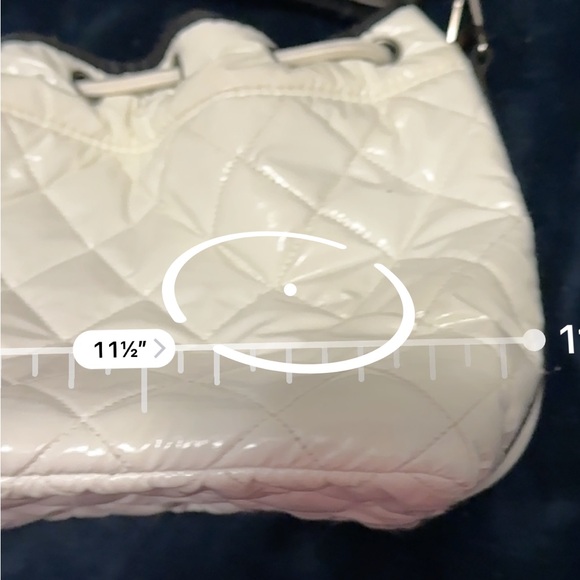 Haute Shore White Quilted Women's Bag - Picture 5 of 6